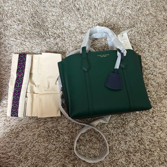 Tory Burch SMALL PERRY TRIPLE-COMPARTMENT TOTE - Picture 6 of 9